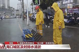 徐静雨：比起欧文和小卡 雷-阿伦总决赛那个三分地位最高